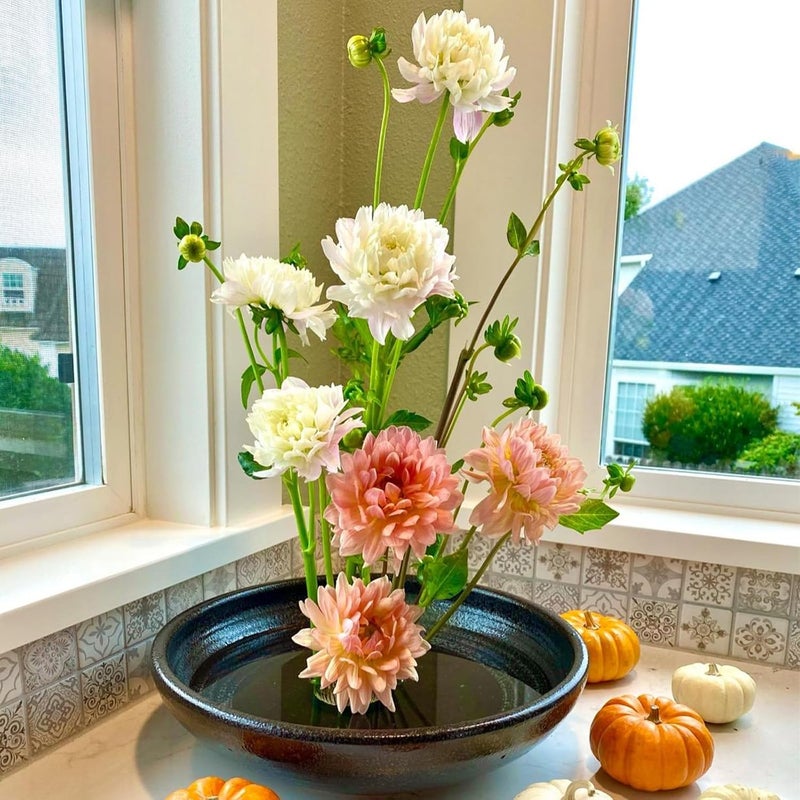 Tinsky 8Pcs 1.34 Inch Flower Frogs for Arrangements Vase Ikebana Kenzan Round Brass Floral Pin Frogs Stem Holder Flower Arranger Pin Fixed Tools for Home Decoration Craft (Silver) - Image 3